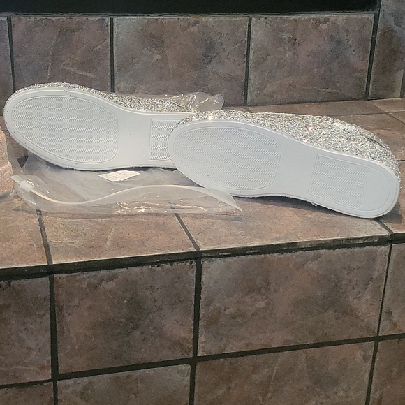 GLITTER SPARKLE WALKING SHOES - Picture 4 of 5